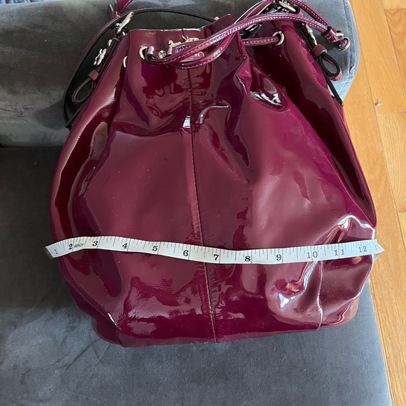 Coach Plum Patent Leather Bucket handbag - Picture 8 of 9